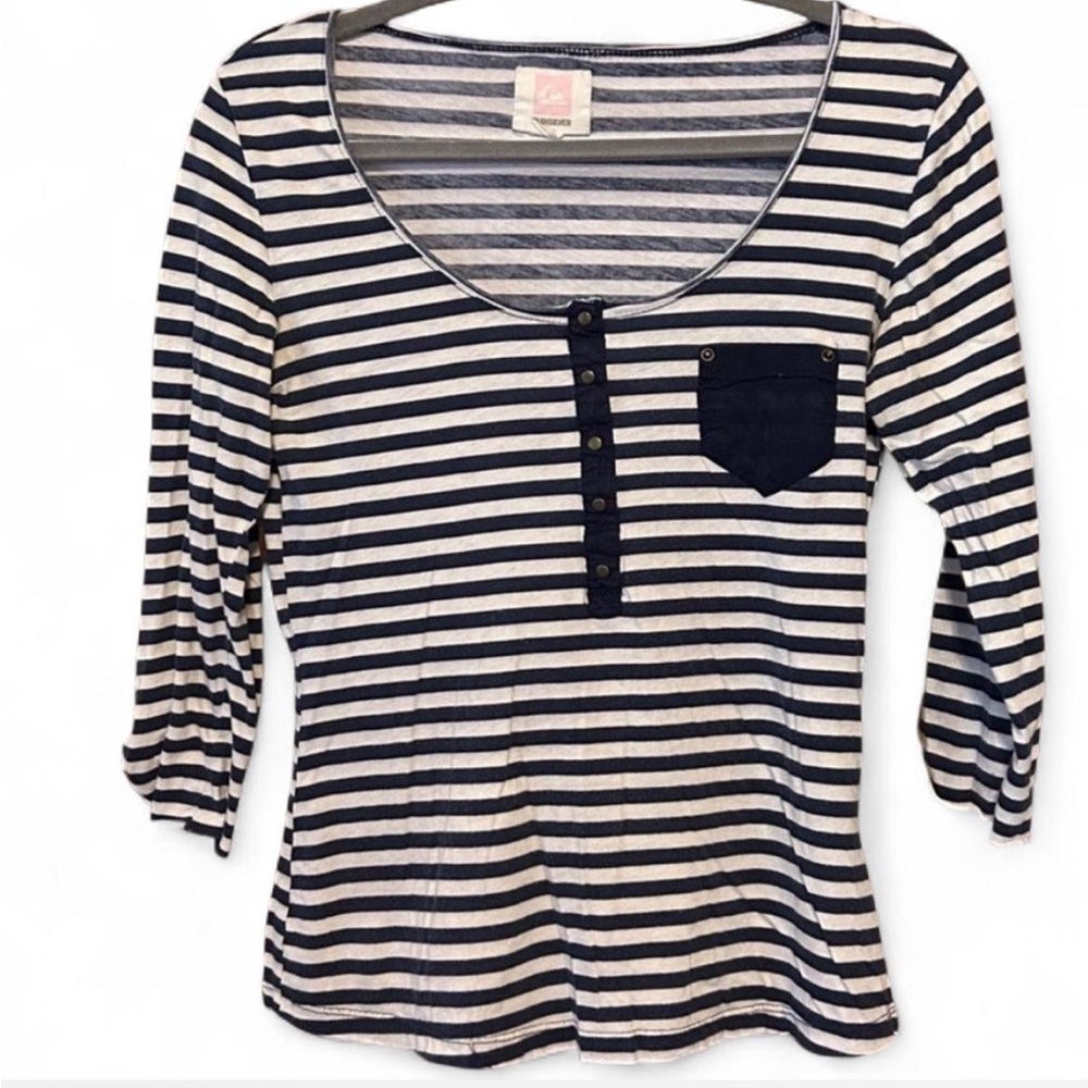 Striped Navy and White Top